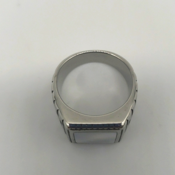 511- Mother Of Pearl Handmade Men's Ring Size 9 1/2 NWT - Picture 7 of 8